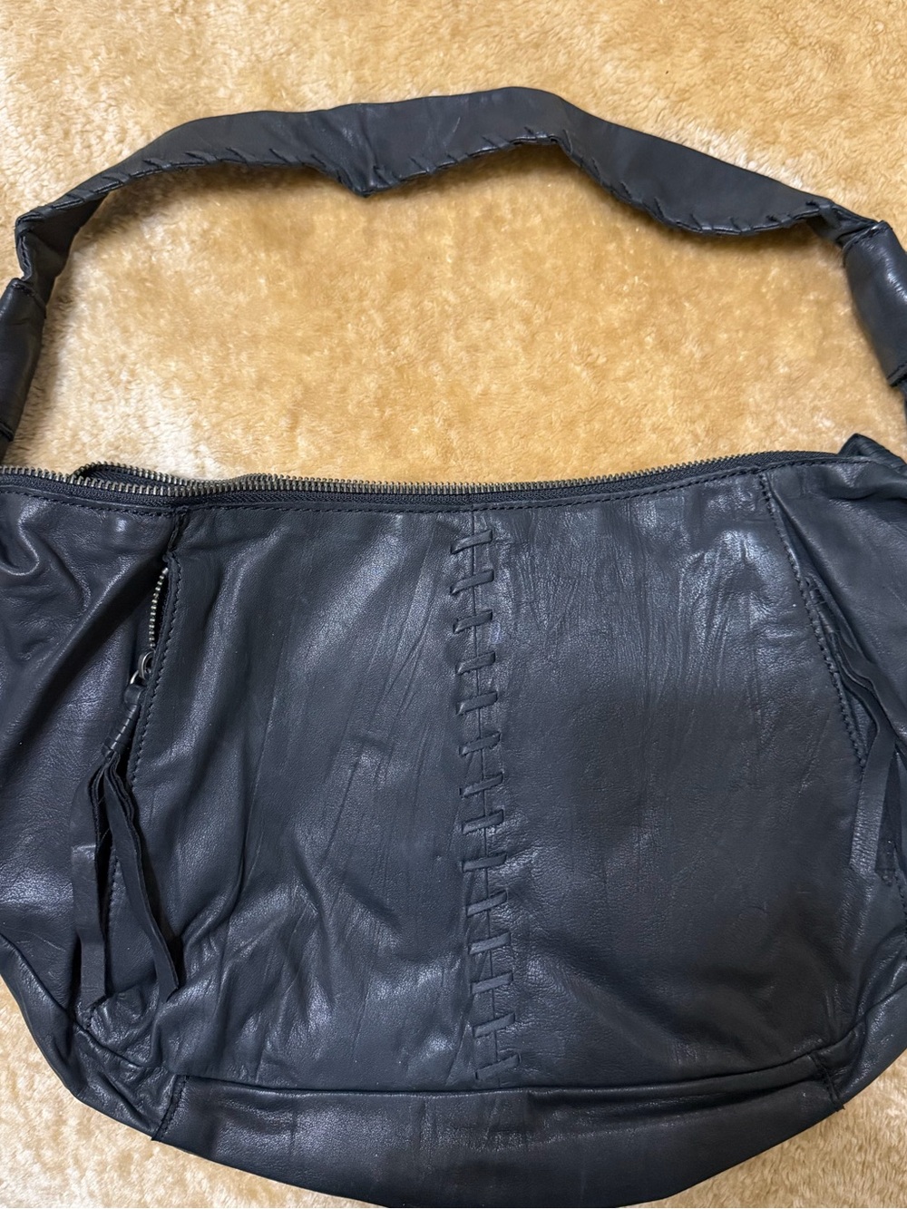 Kenneth Cole Reaction Black Hobo Shoulder Bag Fringe Tassel Zip Purse